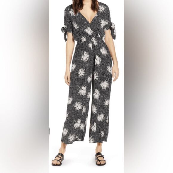 Billabong Pants - Billabong Black White Polka Dot Floral Jumpsuit Women's Small